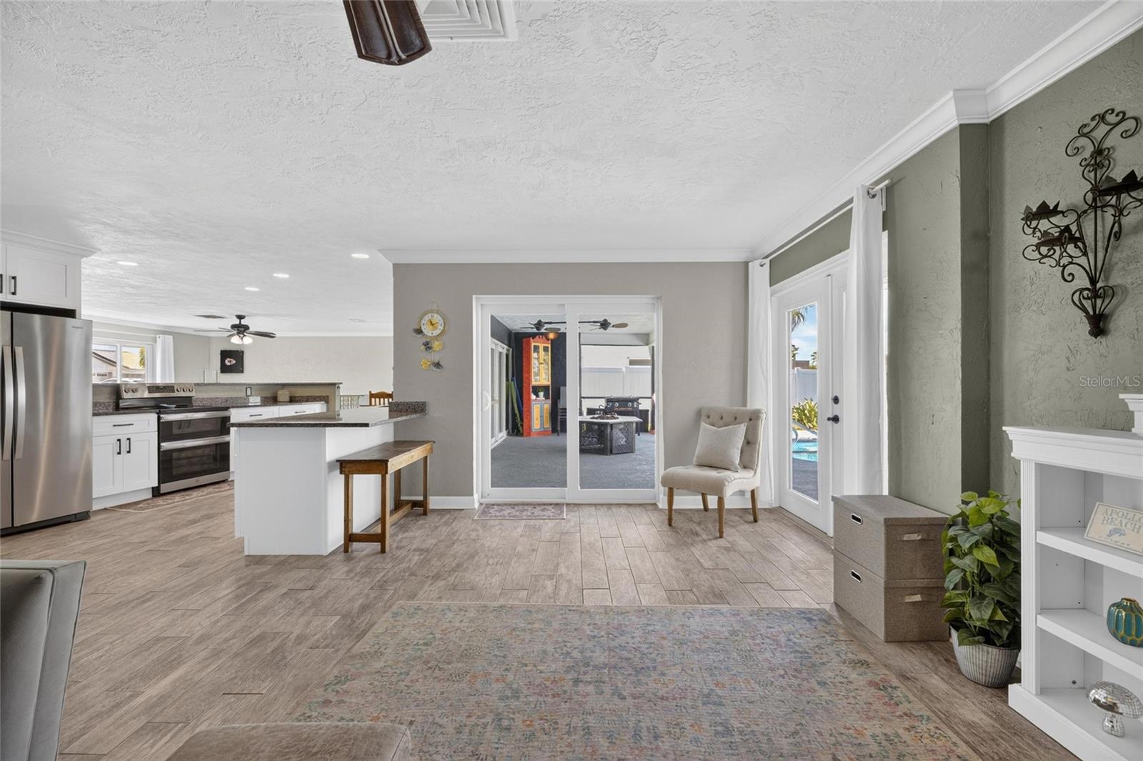 6314 WISTERIA LN