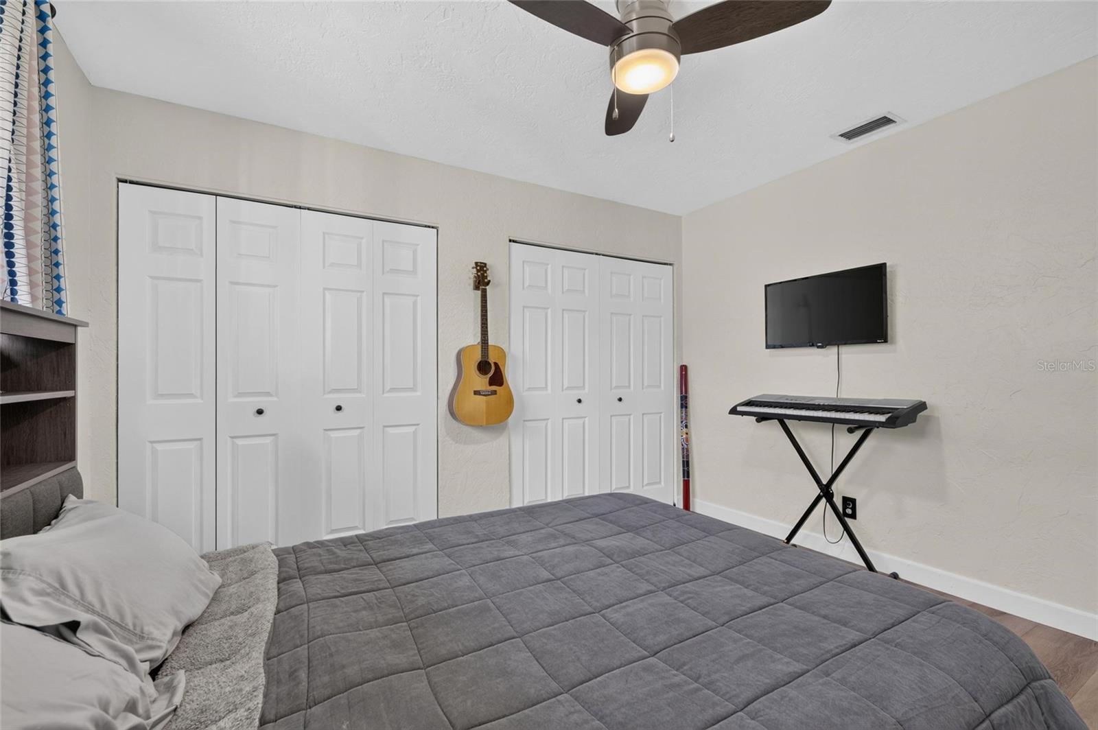 6314 WISTERIA LN