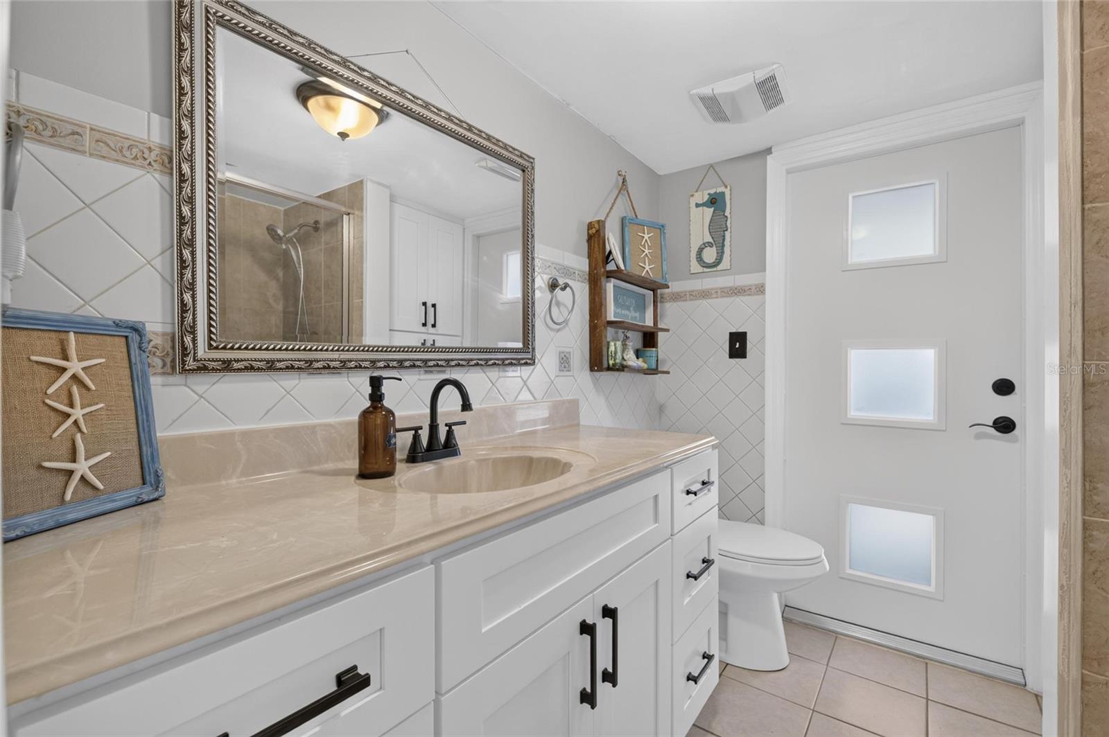 6314 WISTERIA LN
