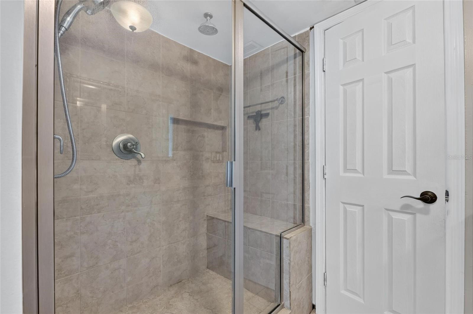 6314 WISTERIA LN
