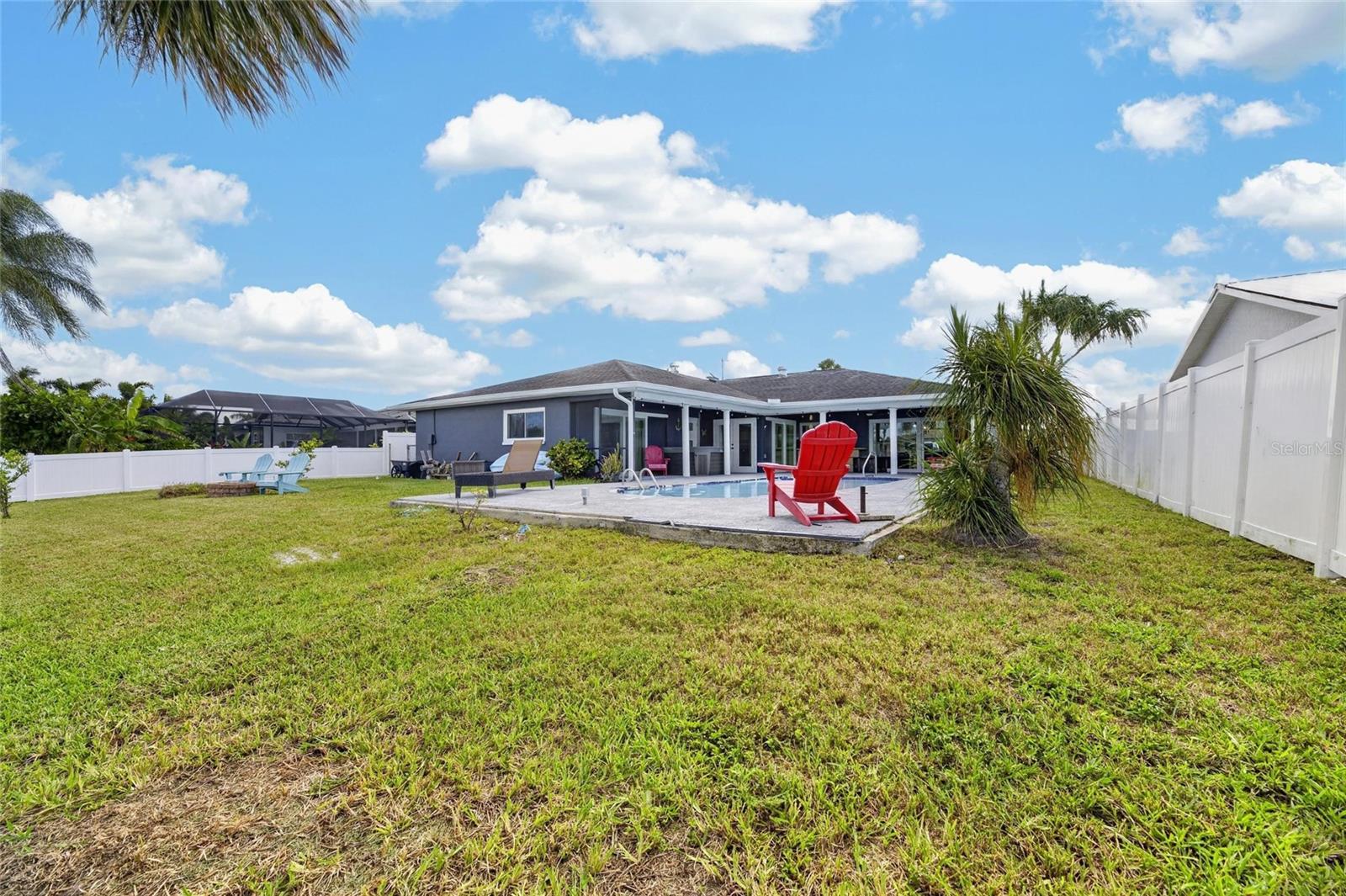 6314 WISTERIA LN
