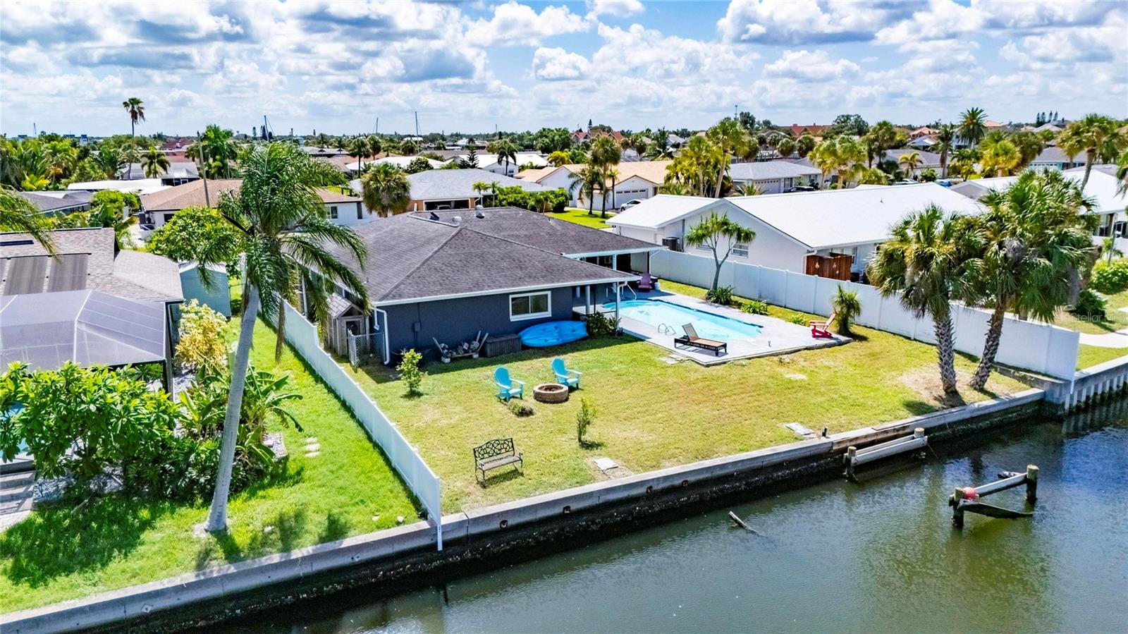 6314 WISTERIA LN
