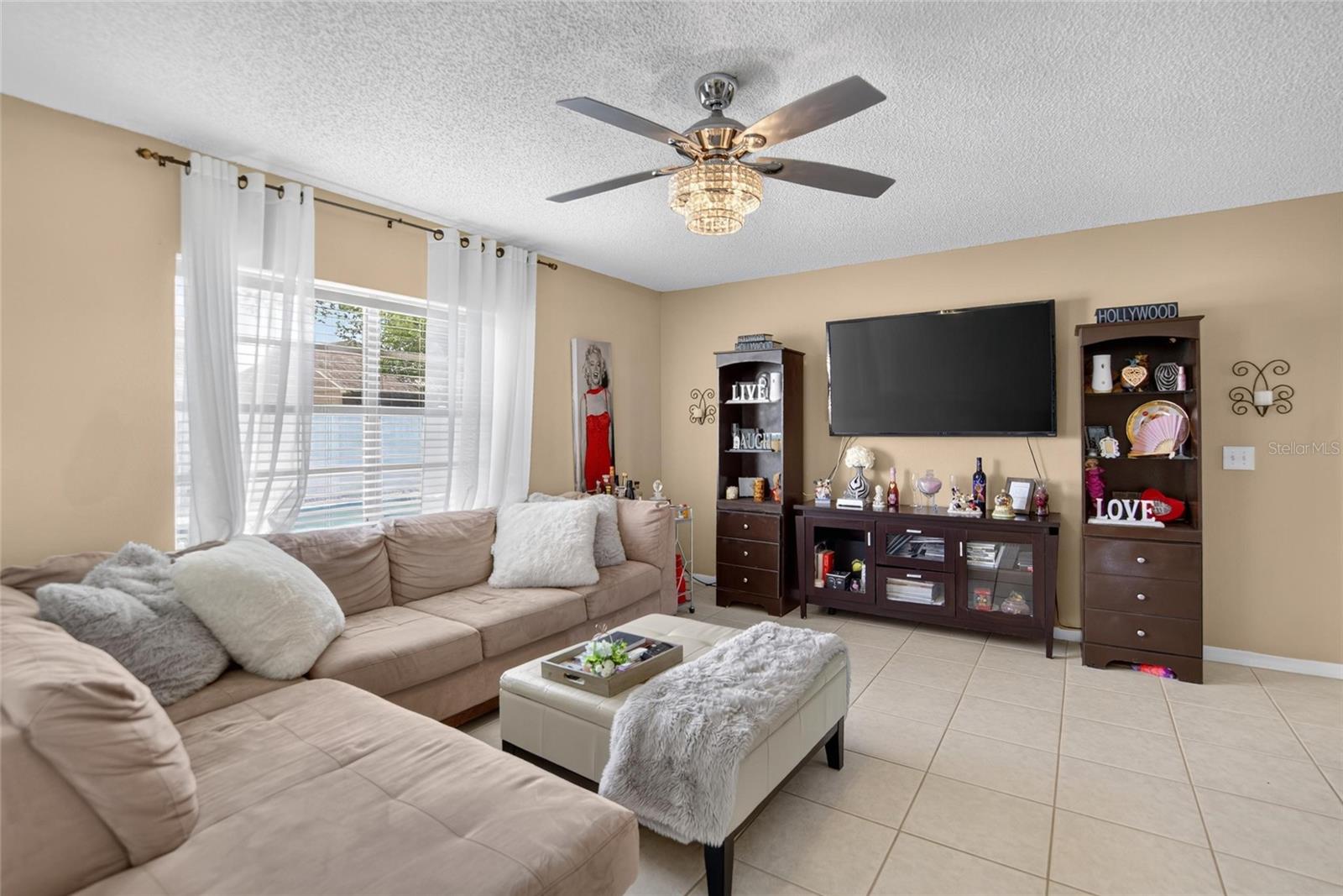 9063 DIXIANA VILLA CIR
