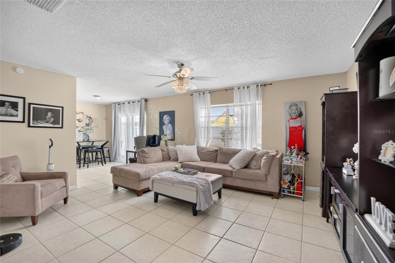 9063 DIXIANA VILLA CIR
