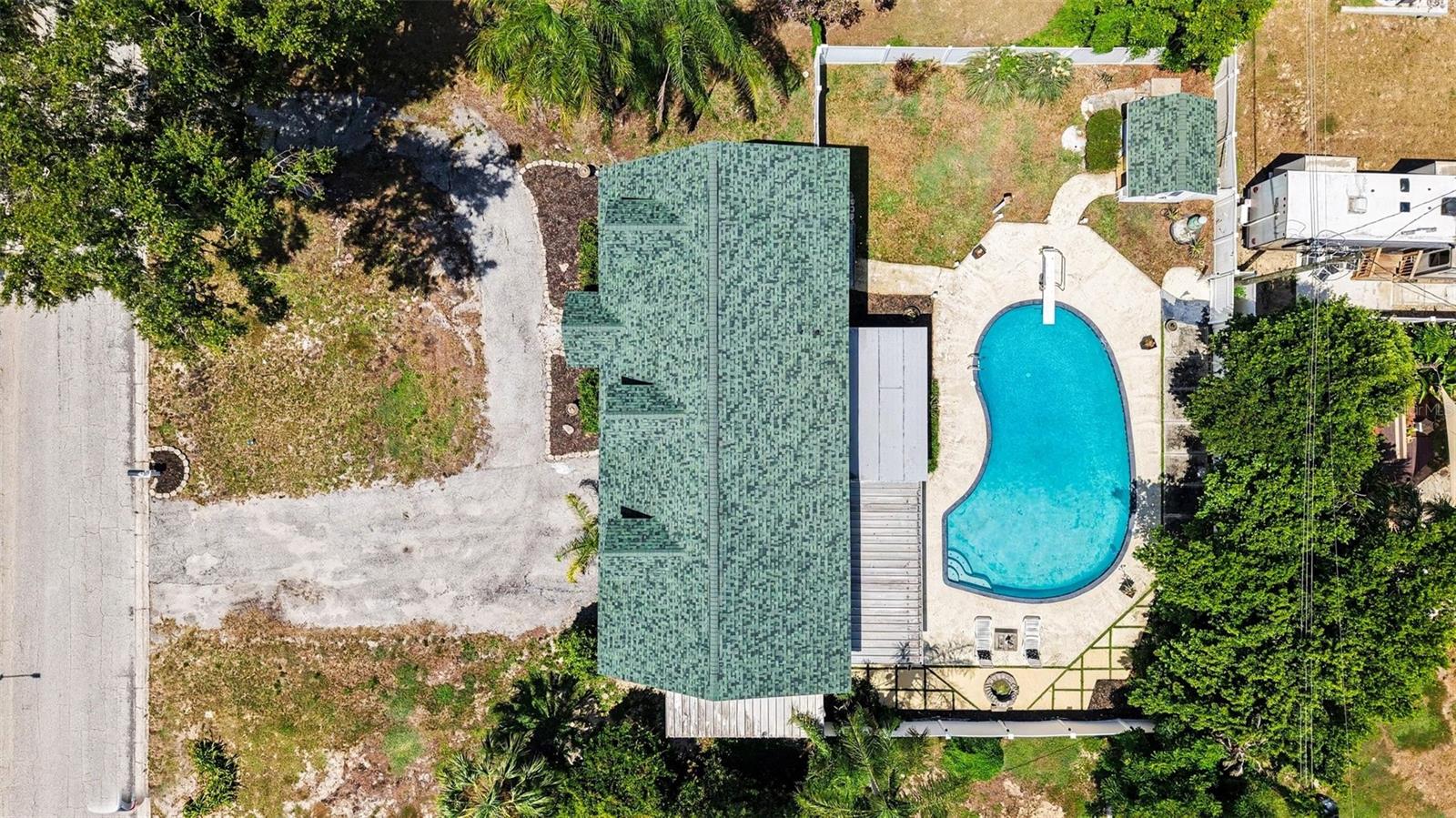 404 CLARISSA DR