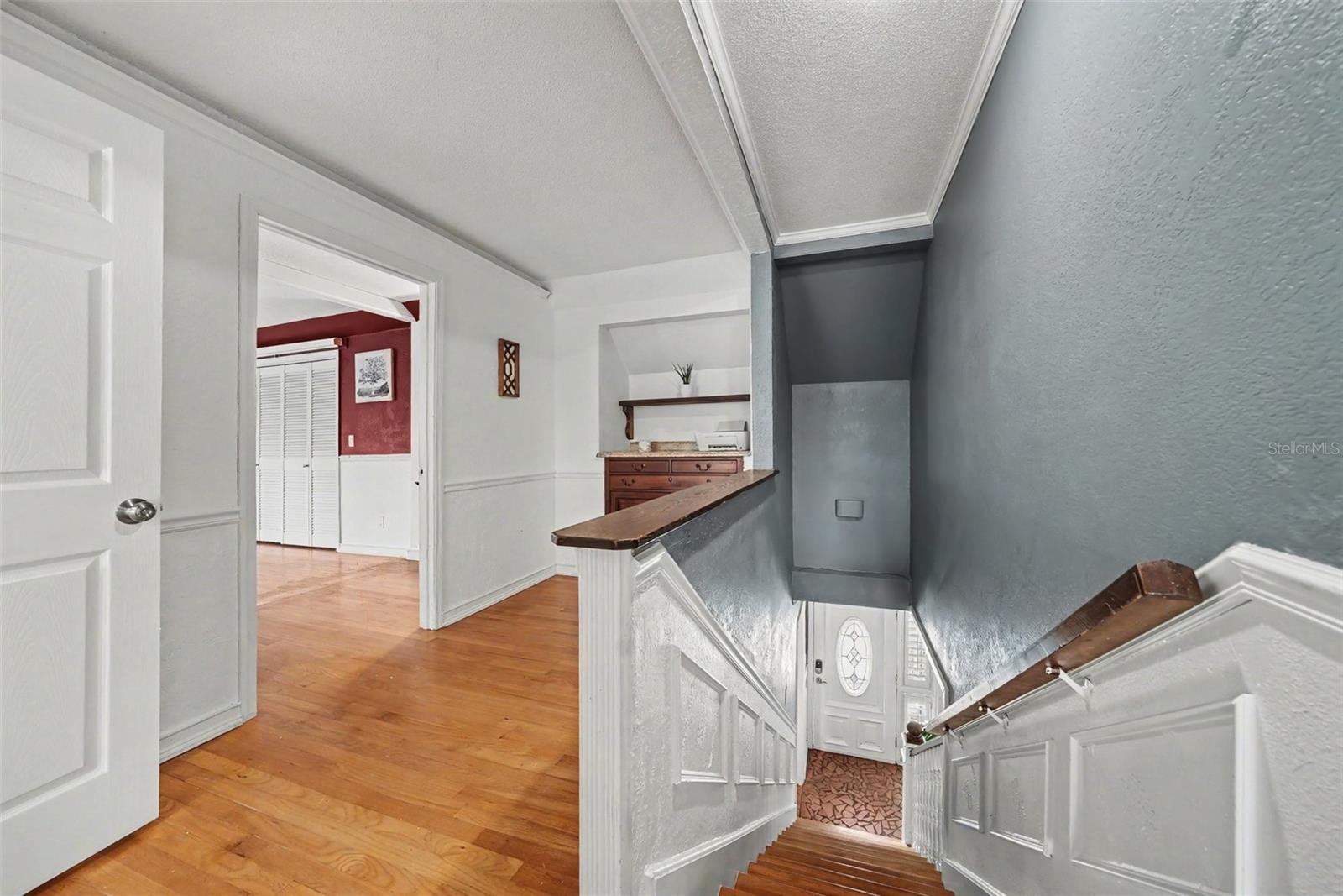 404 CLARISSA DR