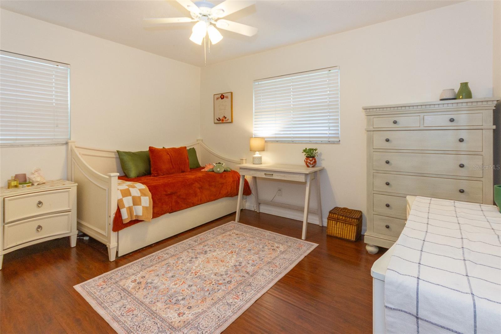 12231 KELLY LN