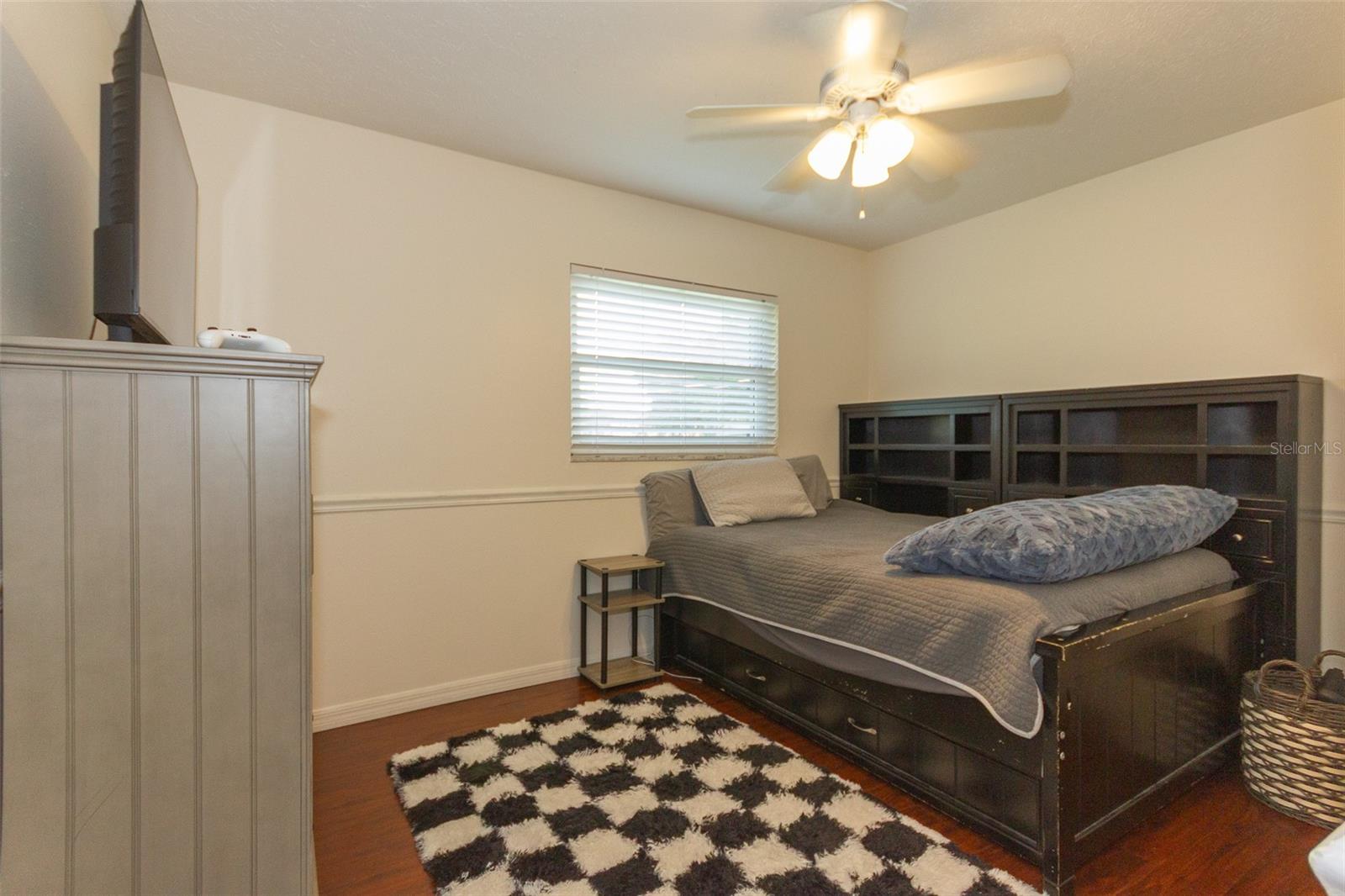 12231 KELLY LN