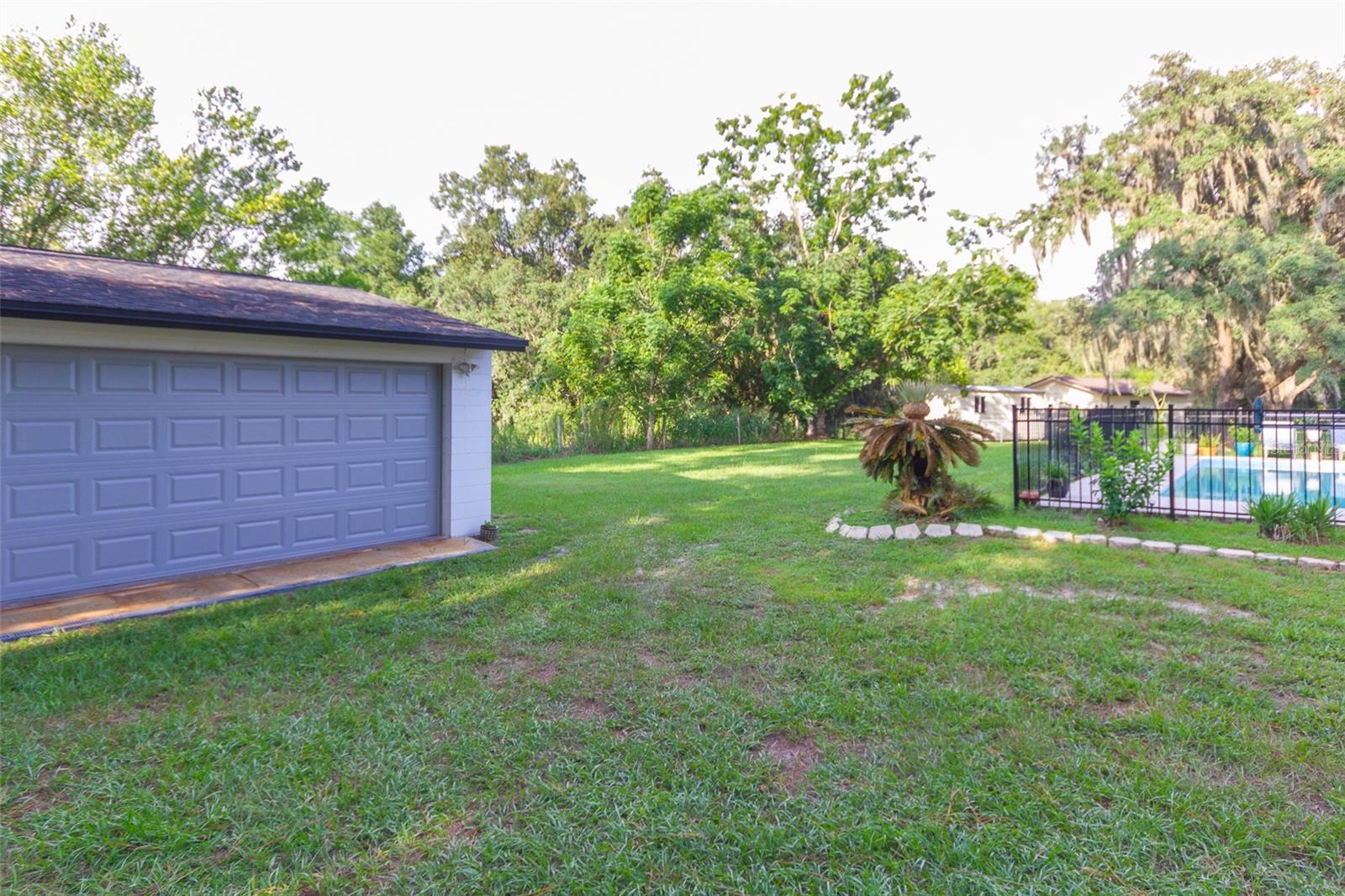 12231 KELLY LN