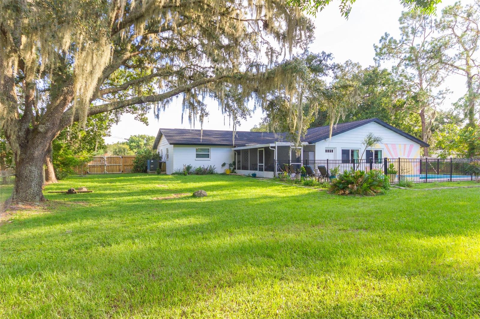12231 KELLY LN