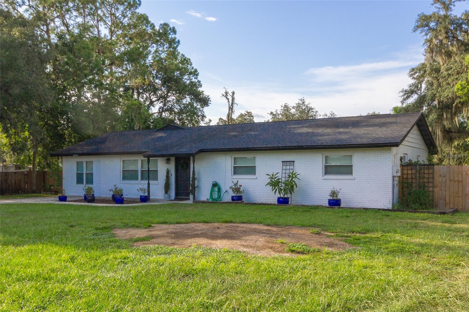 12231 KELLY LN