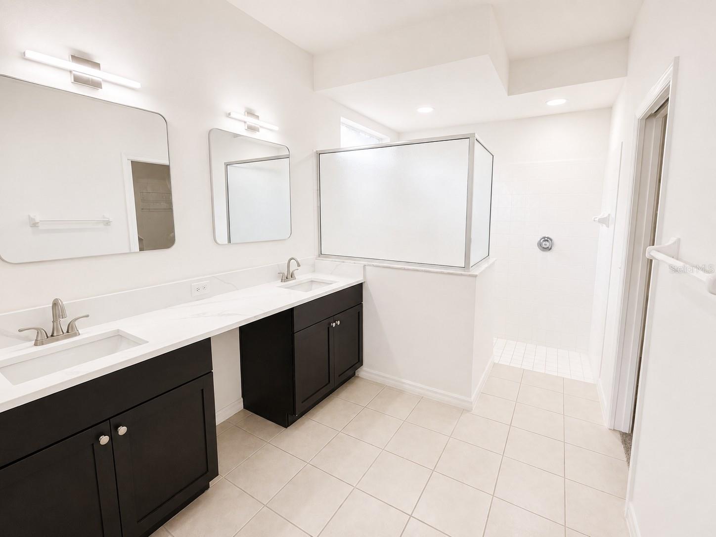 15430 LAKE BELLA VISTA DR