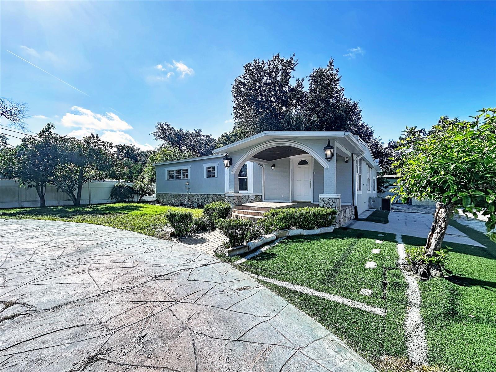 9507 SIX MILE CREEK RD