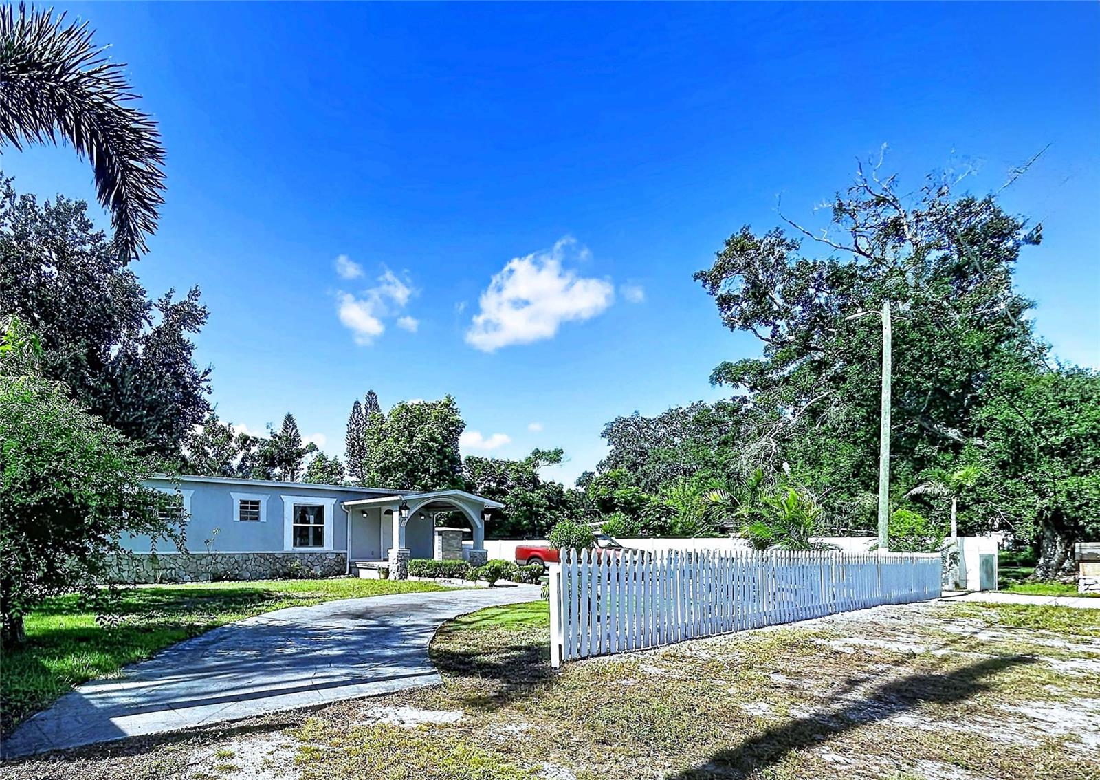9507 SIX MILE CREEK RD