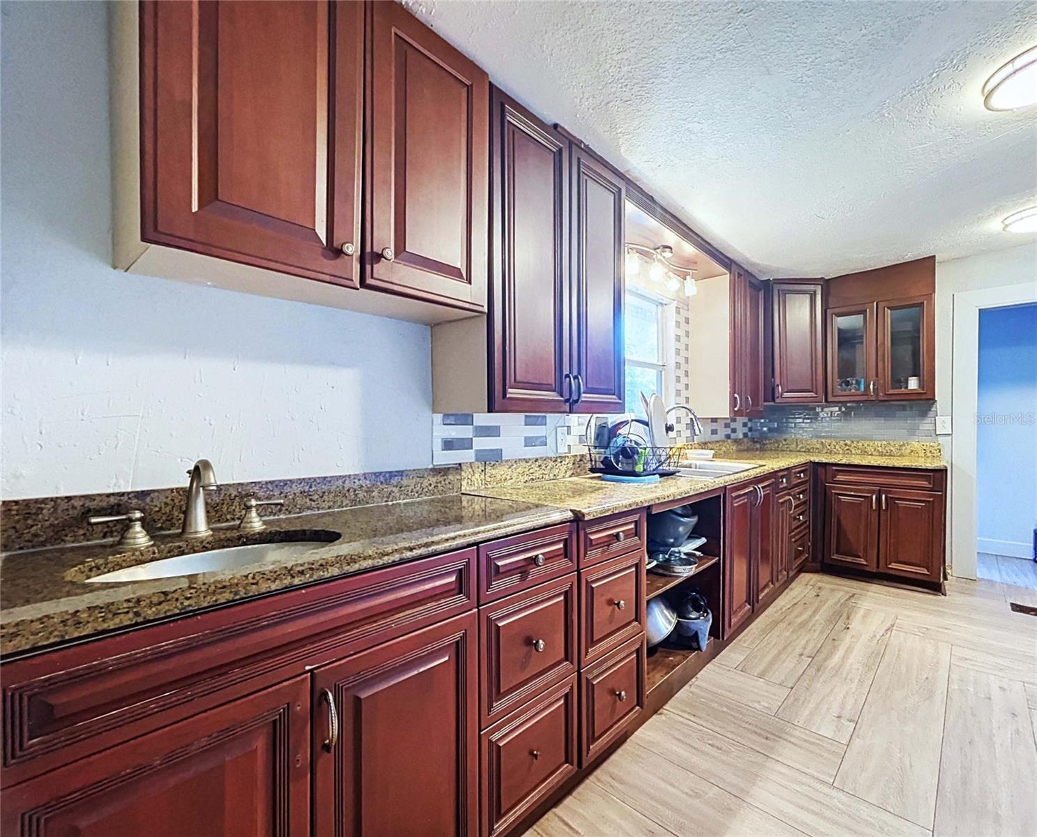9507 SIX MILE CREEK RD