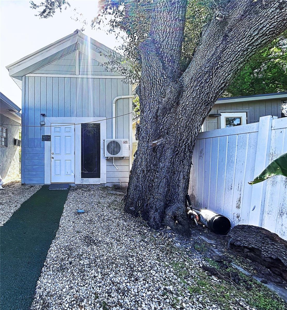 9507 SIX MILE CREEK RD
