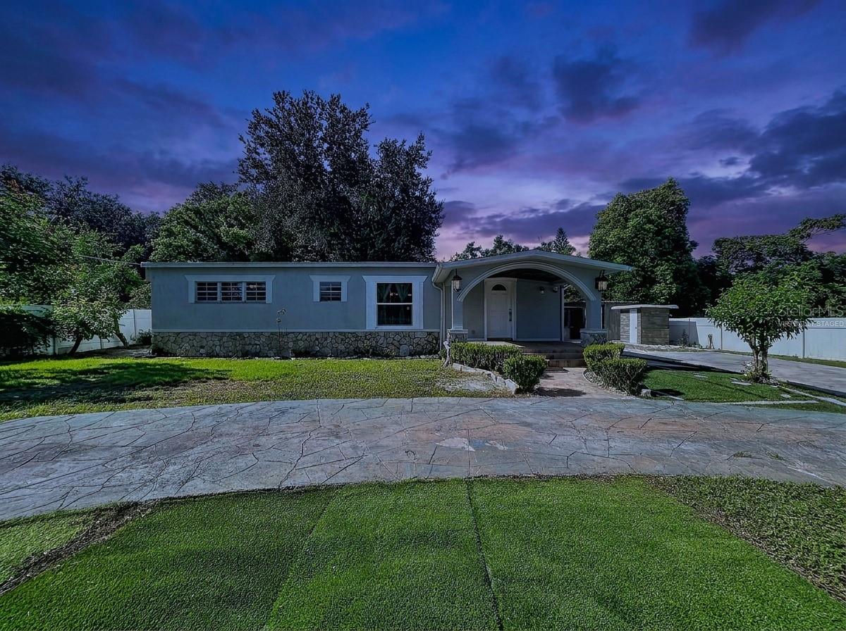 9507 SIX MILE CREEK RD