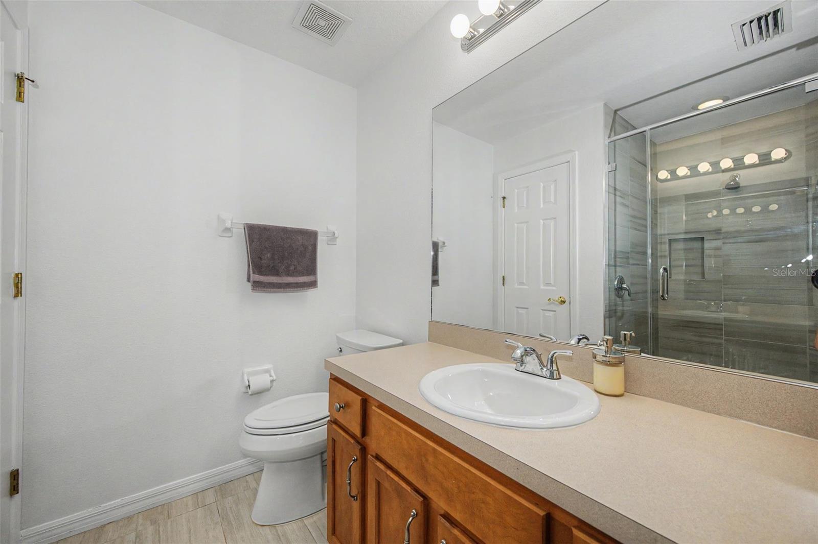 4909 ELIZABETH ANNE CIR