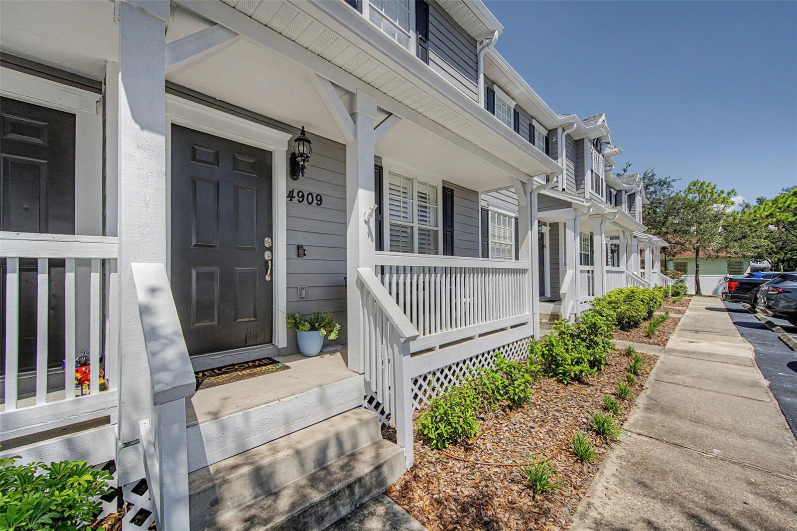 4909 ELIZABETH ANNE CIR