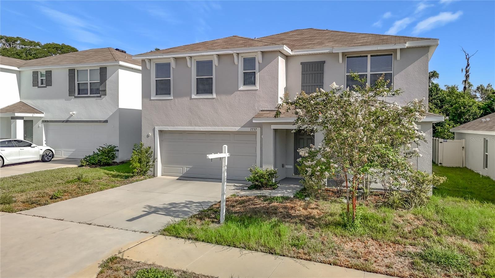 7737 ROSEWOOD GARDEN LOOP