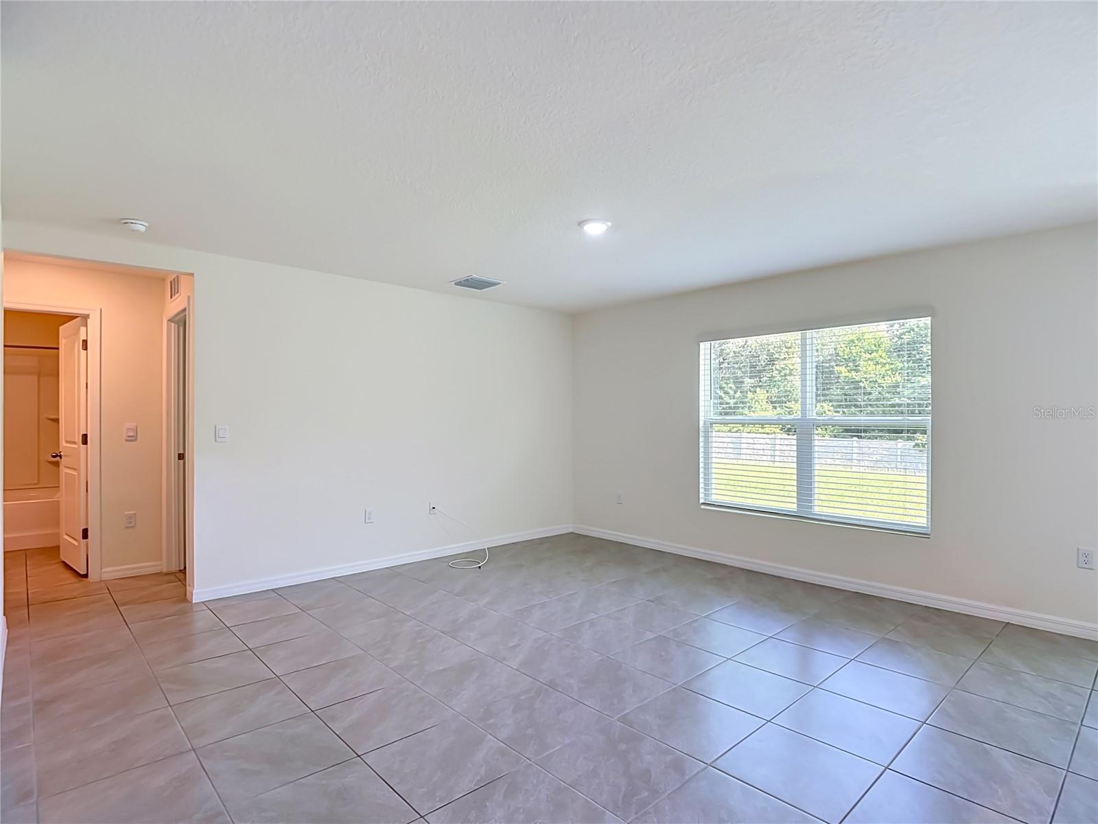 7737 ROSEWOOD GARDEN LOOP