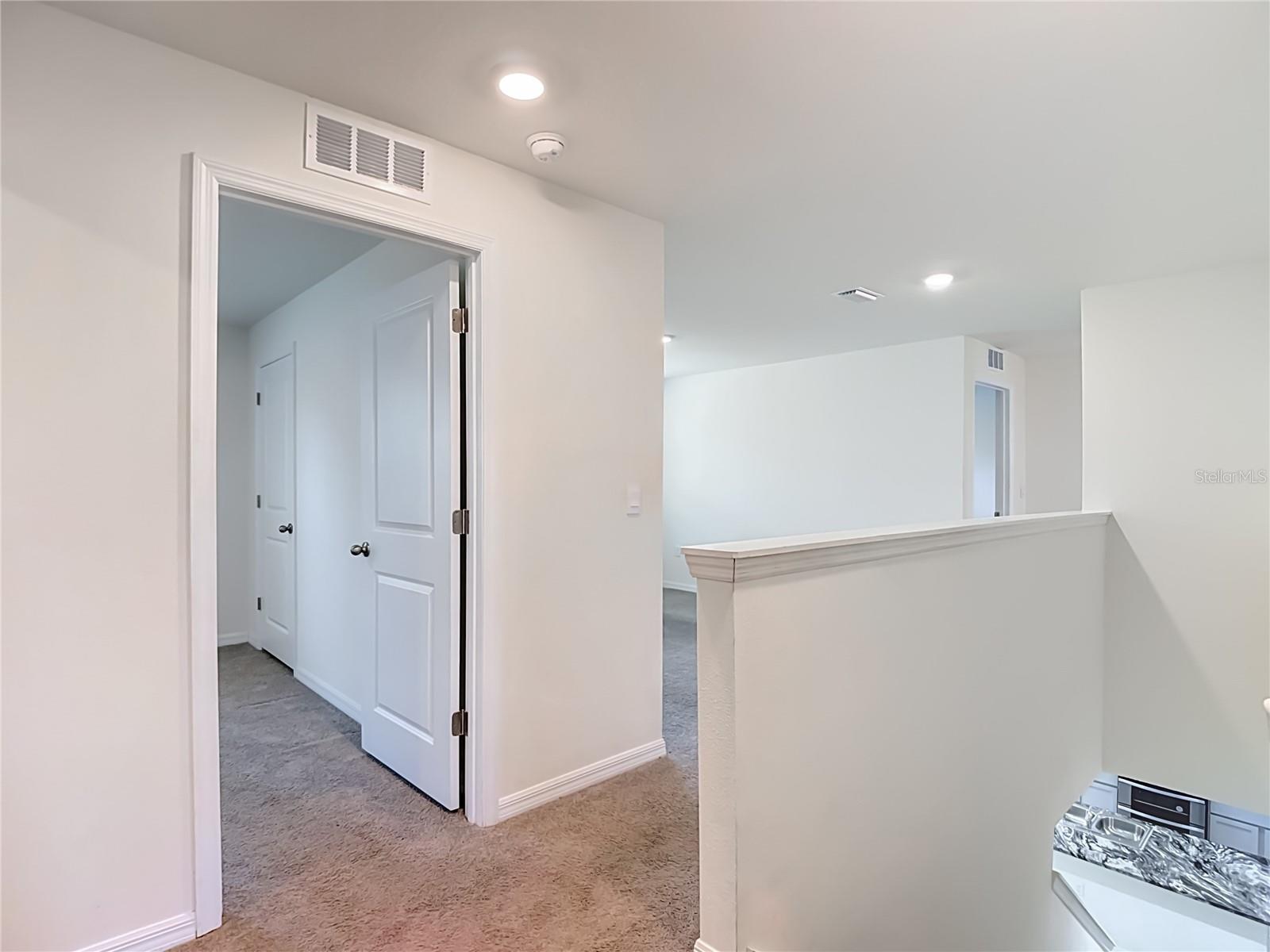 7737 ROSEWOOD GARDEN LOOP