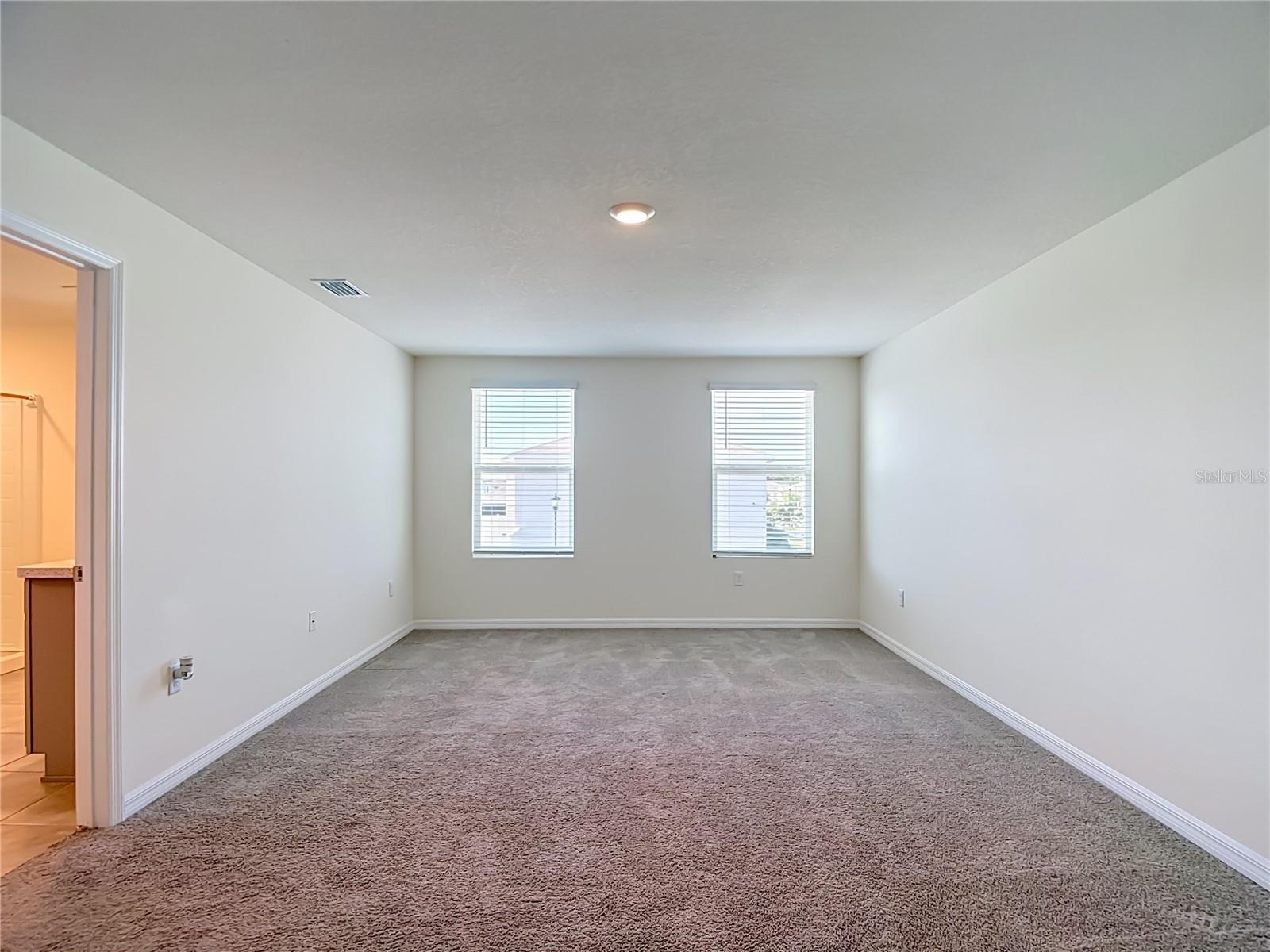 7737 ROSEWOOD GARDEN LOOP