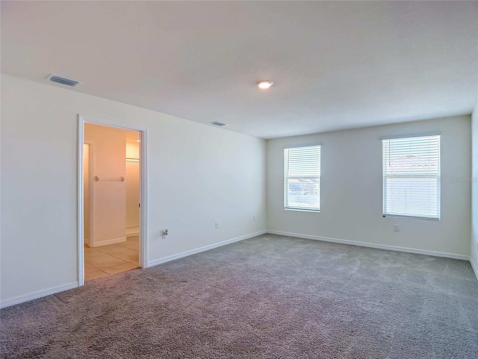 7737 ROSEWOOD GARDEN LOOP