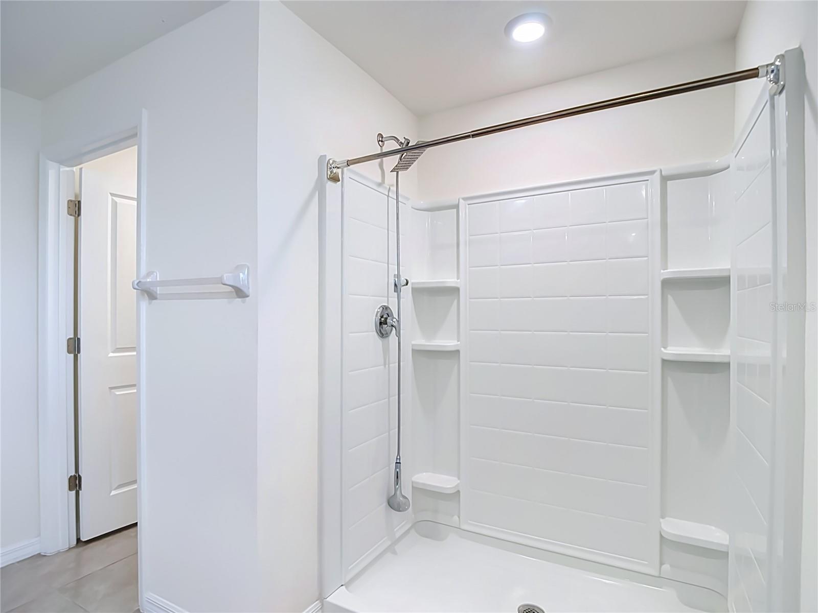 7737 ROSEWOOD GARDEN LOOP