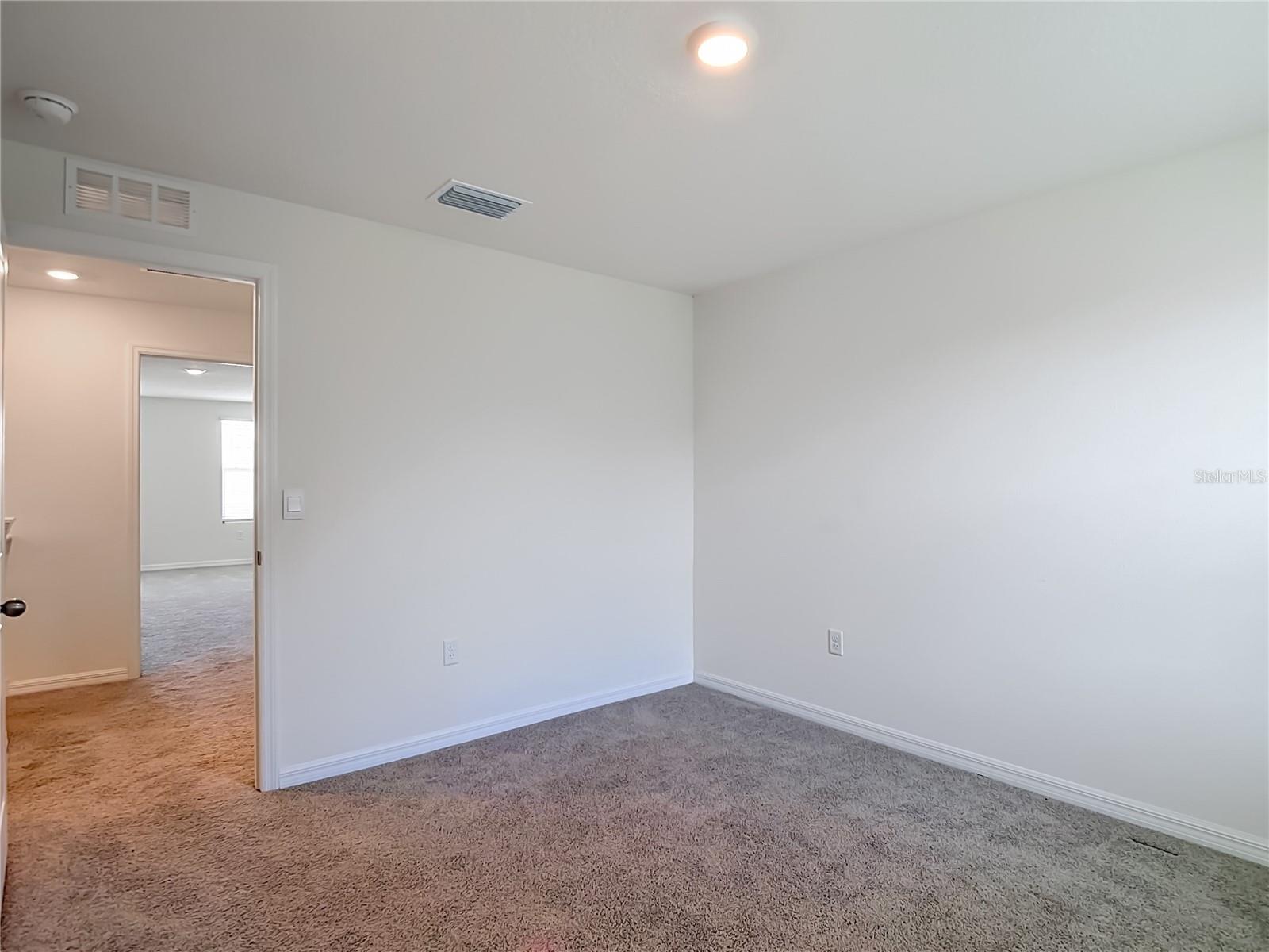 7737 ROSEWOOD GARDEN LOOP