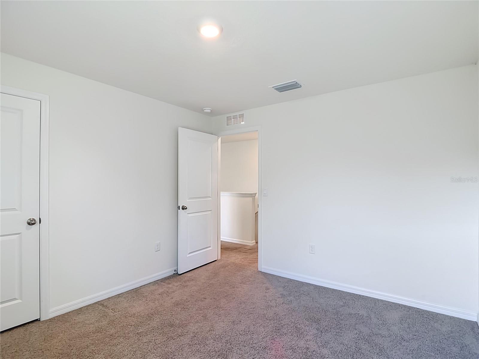 7737 ROSEWOOD GARDEN LOOP