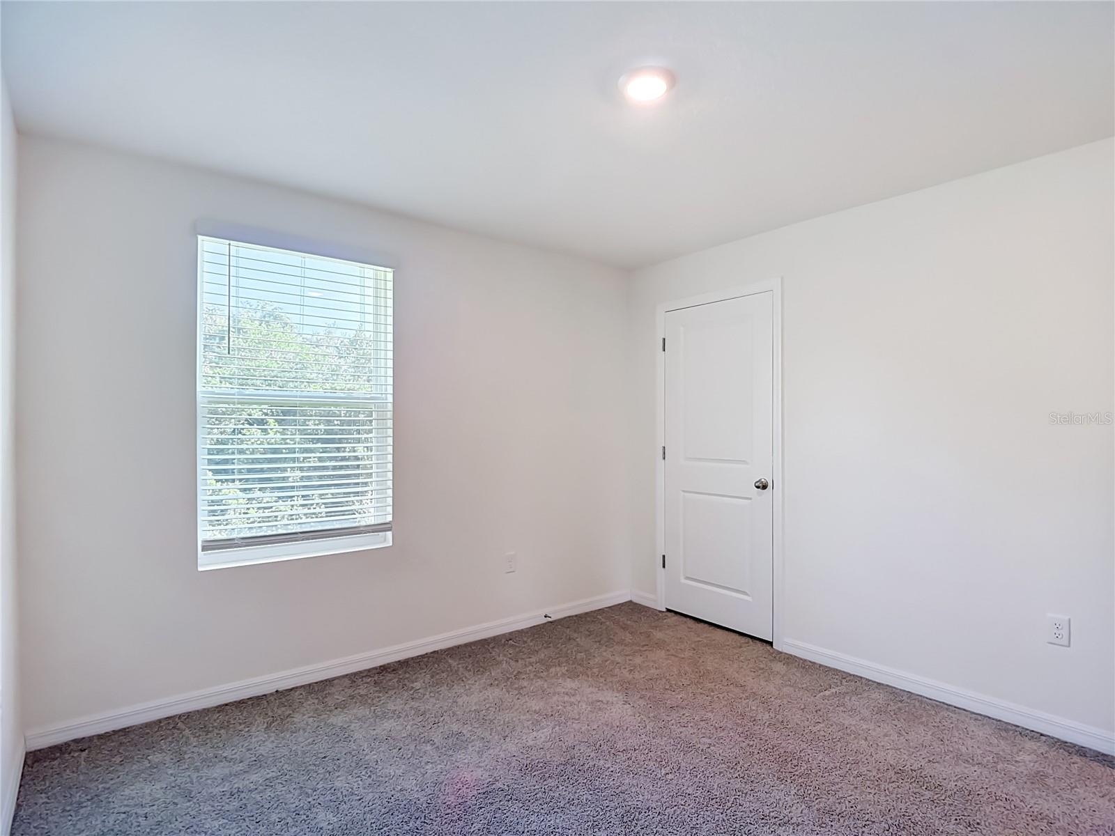7737 ROSEWOOD GARDEN LOOP
