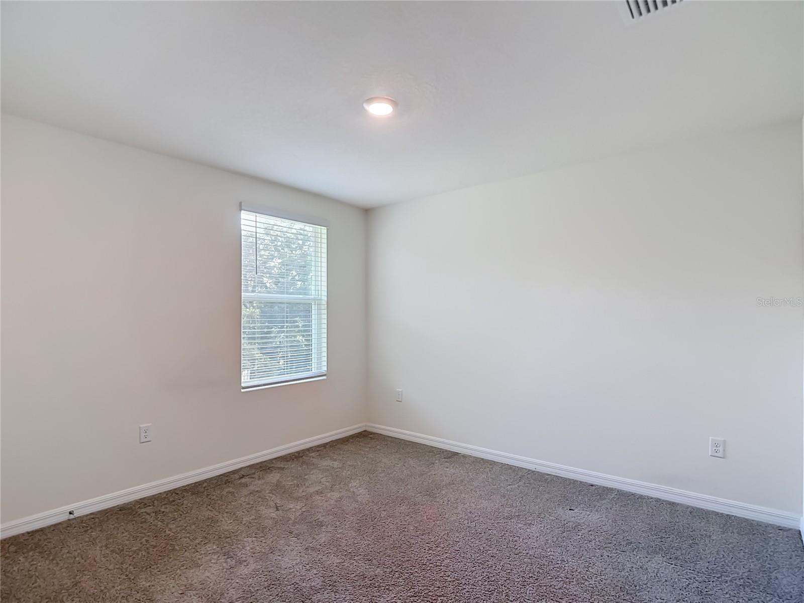 7737 ROSEWOOD GARDEN LOOP