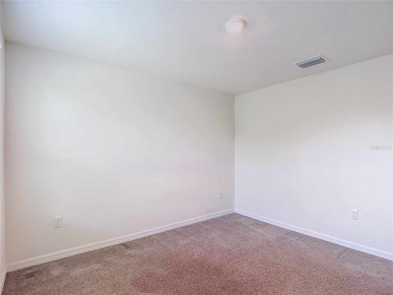 7737 ROSEWOOD GARDEN LOOP