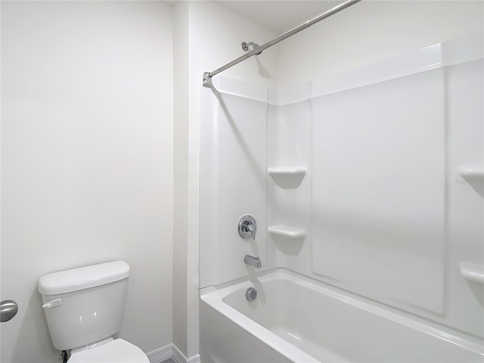 7737 ROSEWOOD GARDEN LOOP