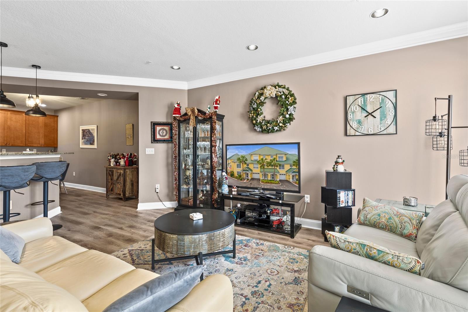 6319 SUNSET BAY CIR