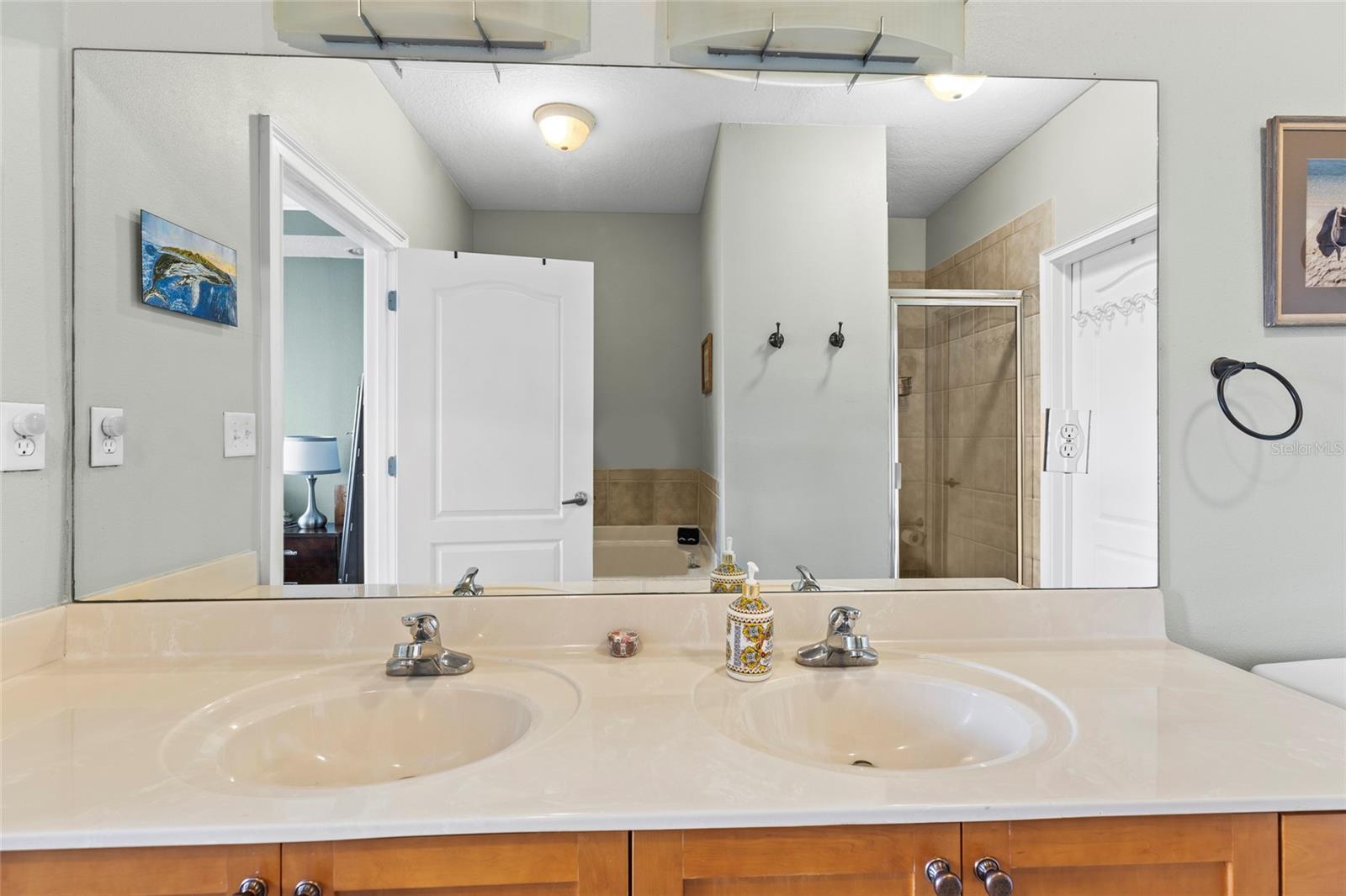 6319 SUNSET BAY CIR