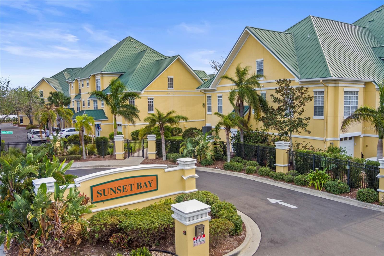 6319 SUNSET BAY CIR