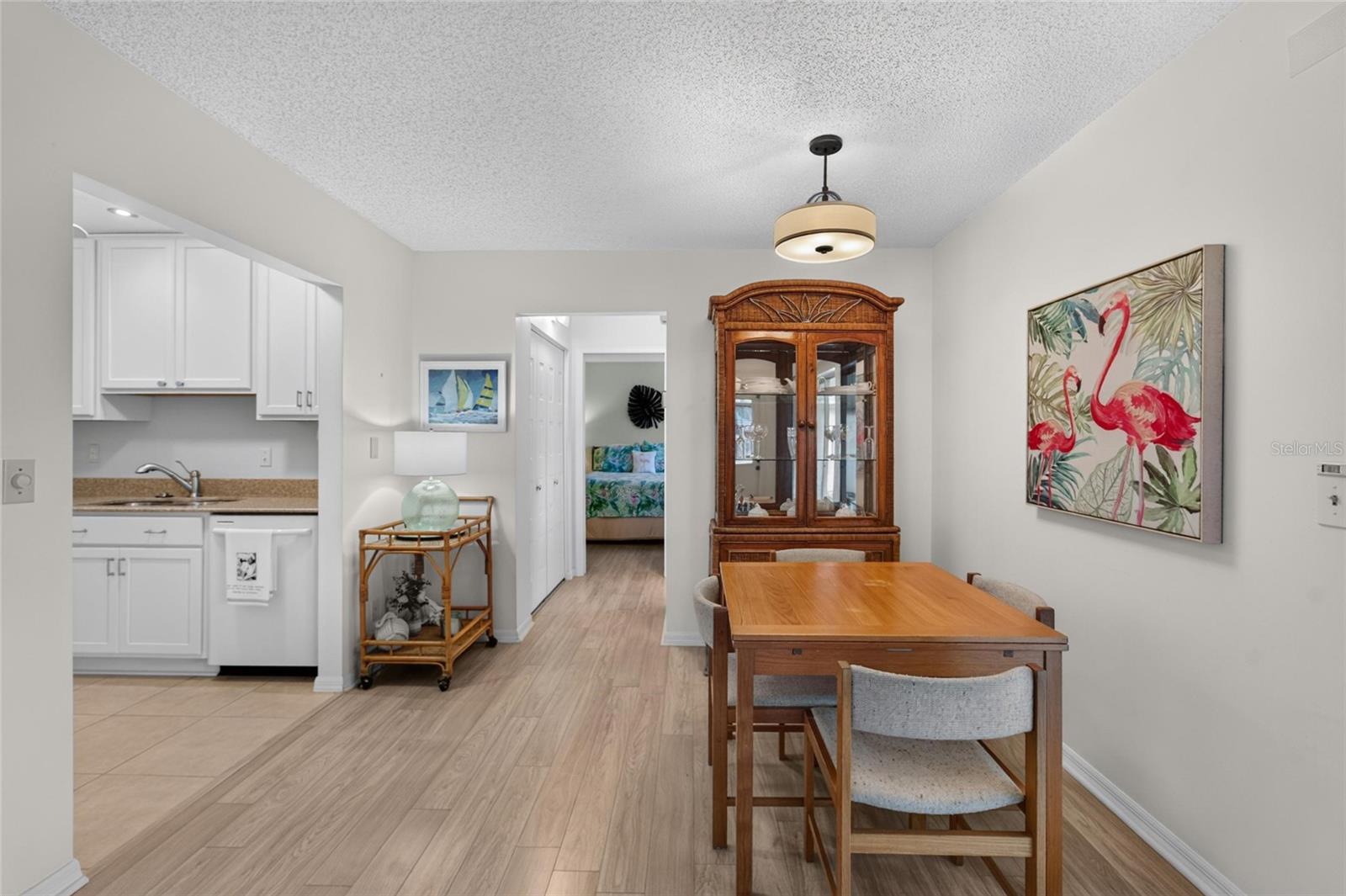 401 DE GRASSE PL #21