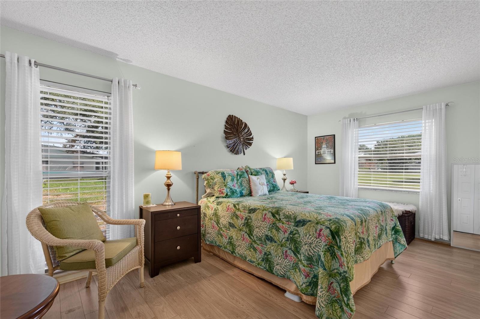 401 DE GRASSE PL #21