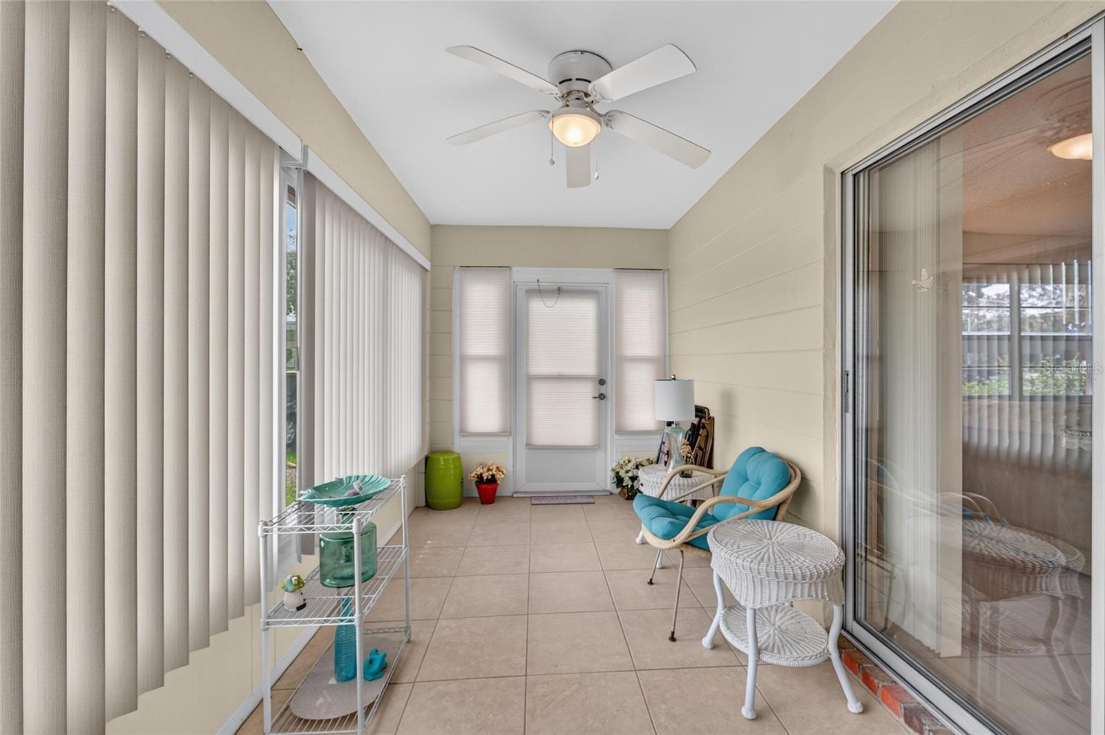 401 DE GRASSE PL #21