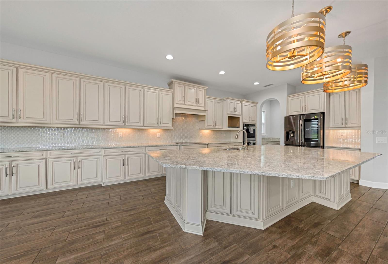 17807 HOWSMOOR PL