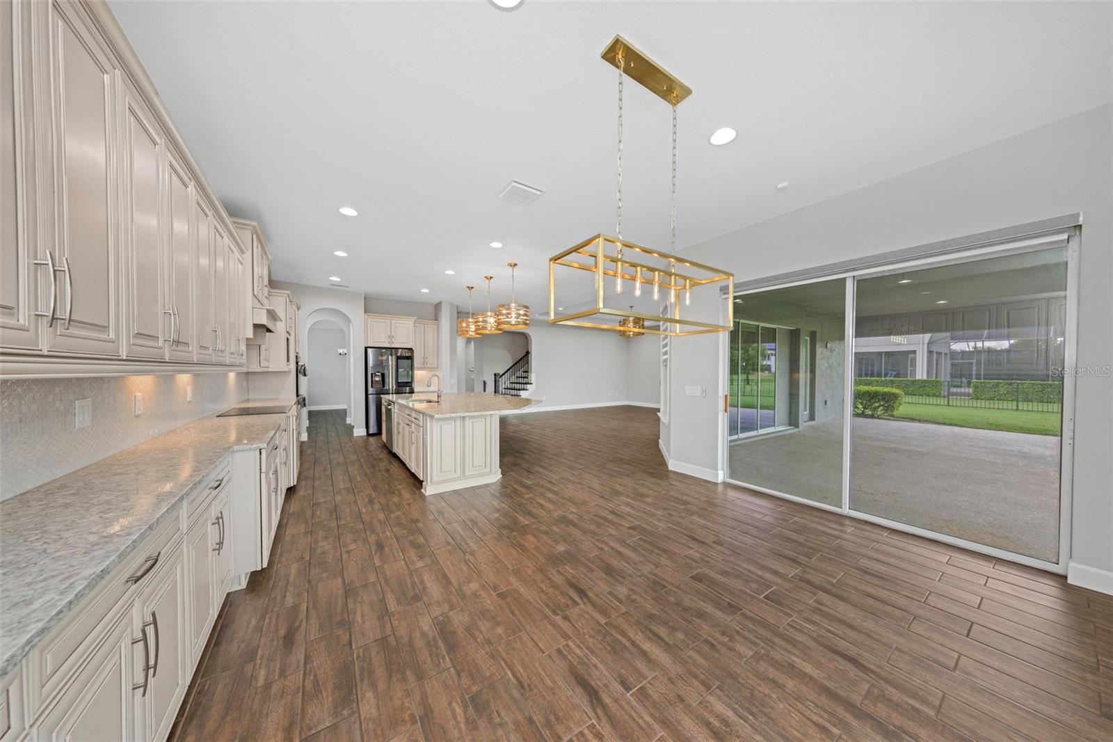 17807 HOWSMOOR PL