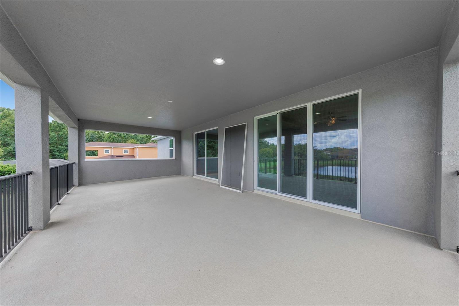 17807 HOWSMOOR PL