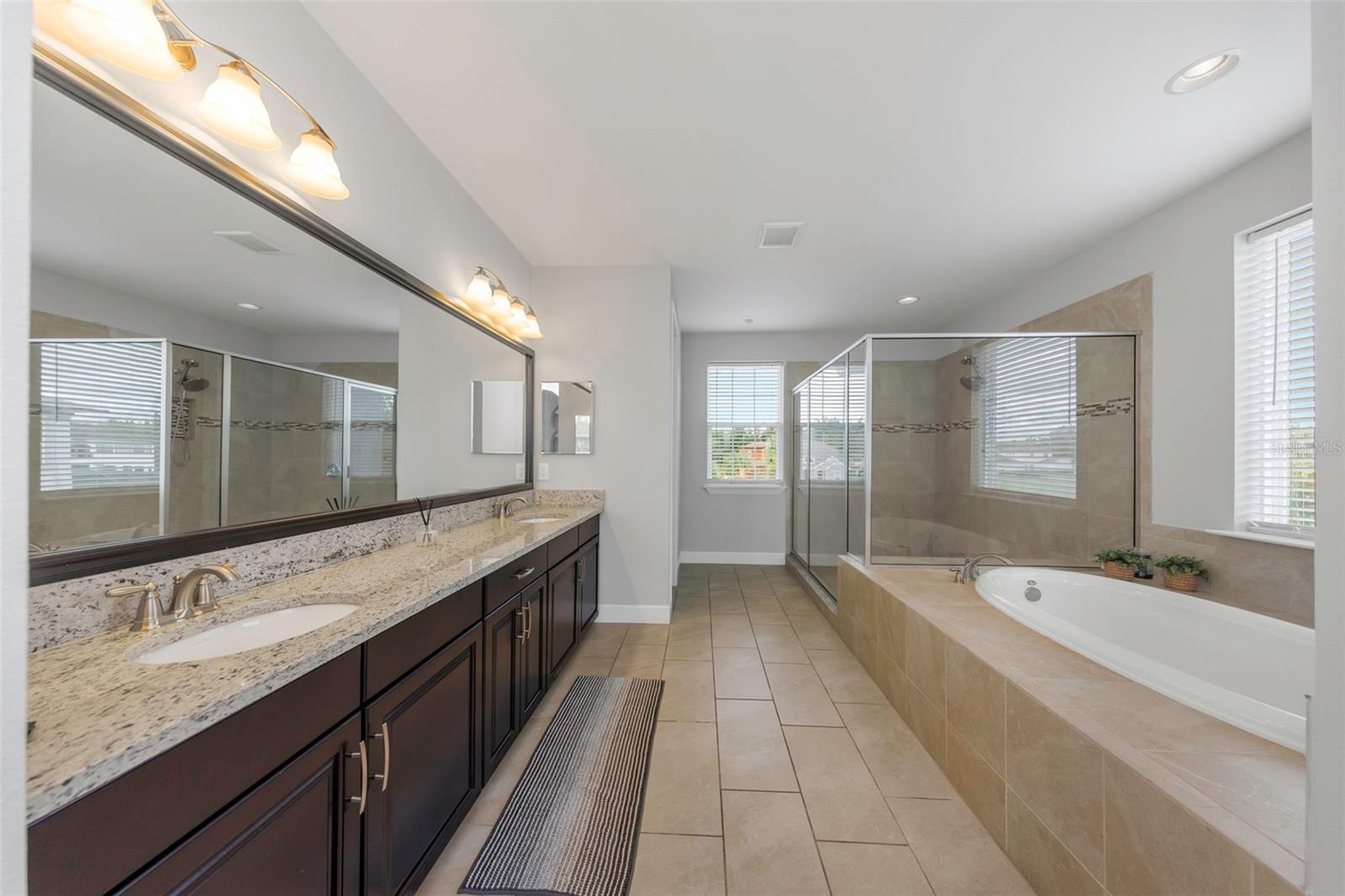 17807 HOWSMOOR PL