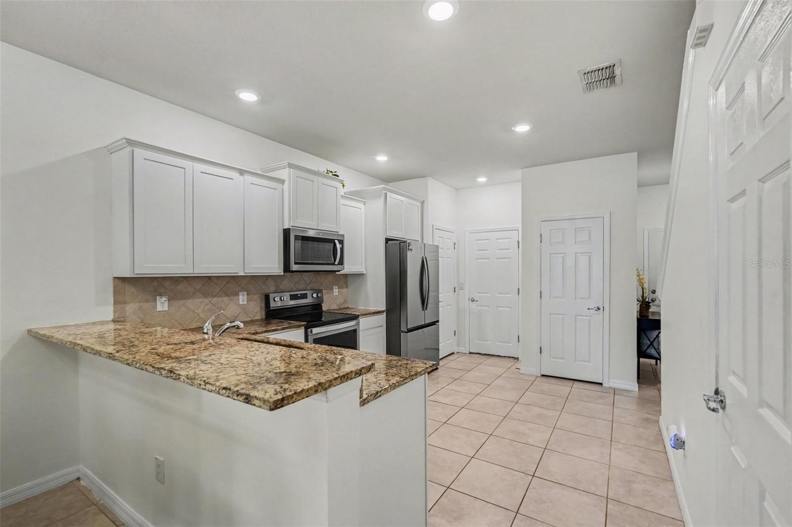 5026 SYLVESTER LOOP