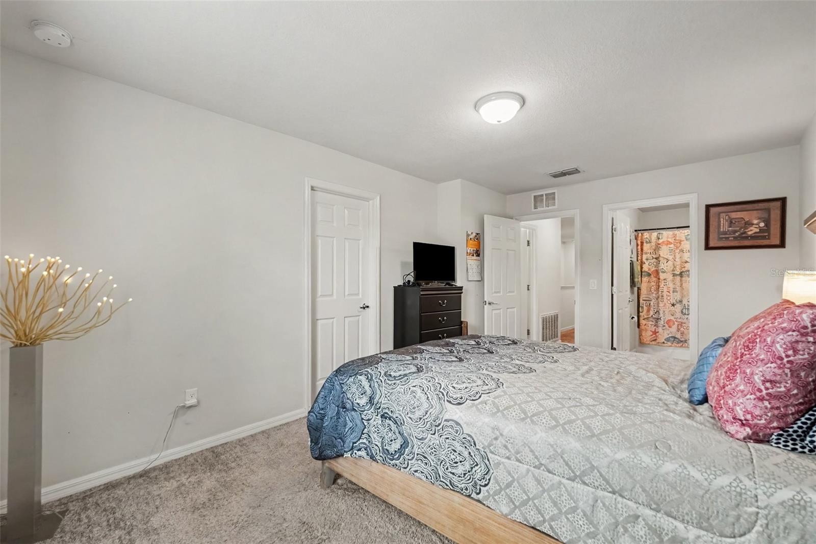5026 SYLVESTER LOOP