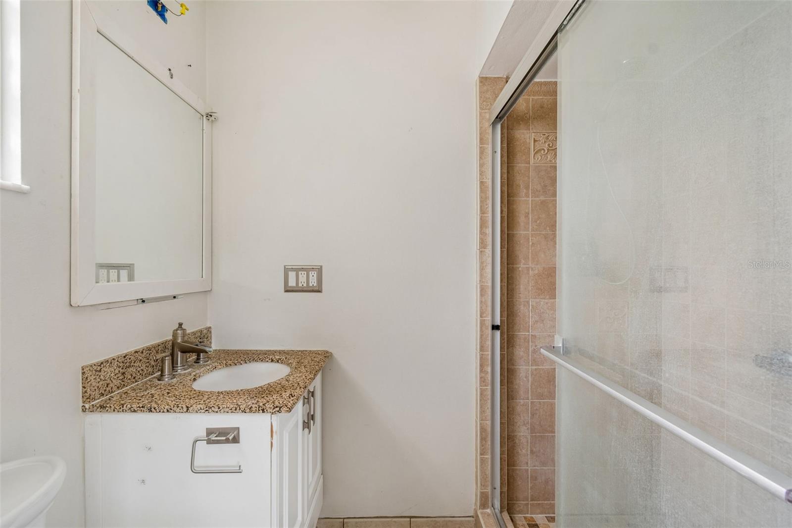 38621 NORTH AVE