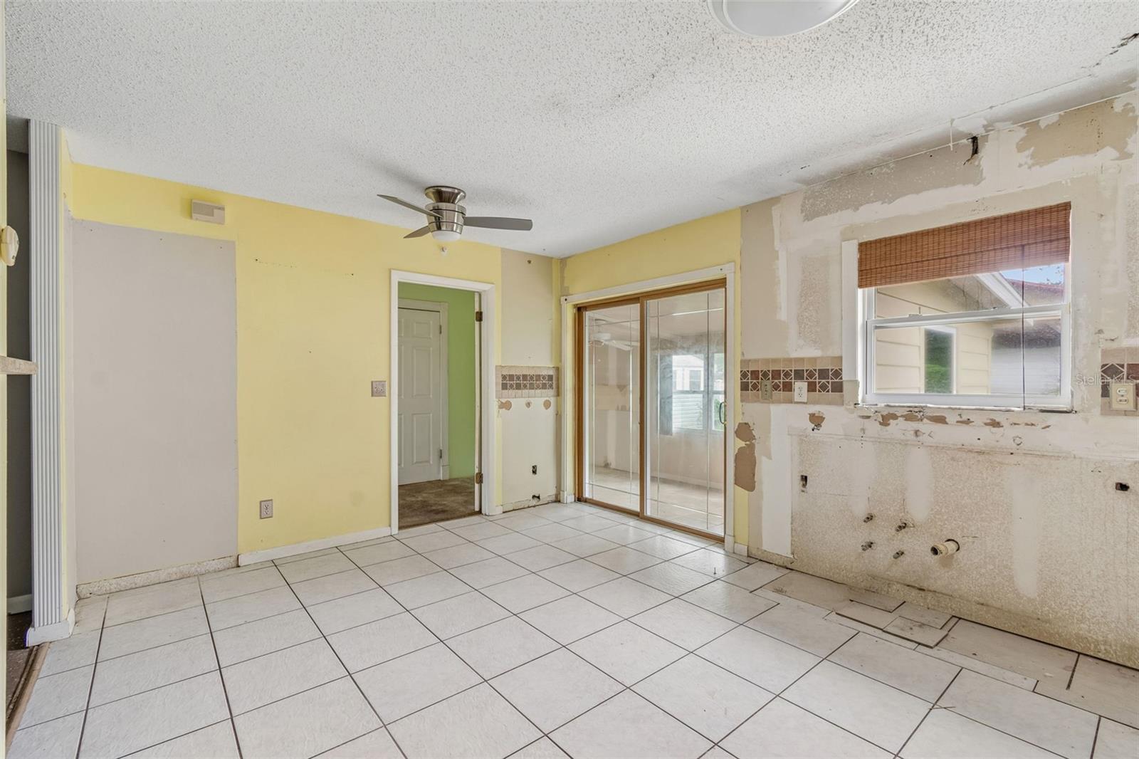 38621 NORTH AVE