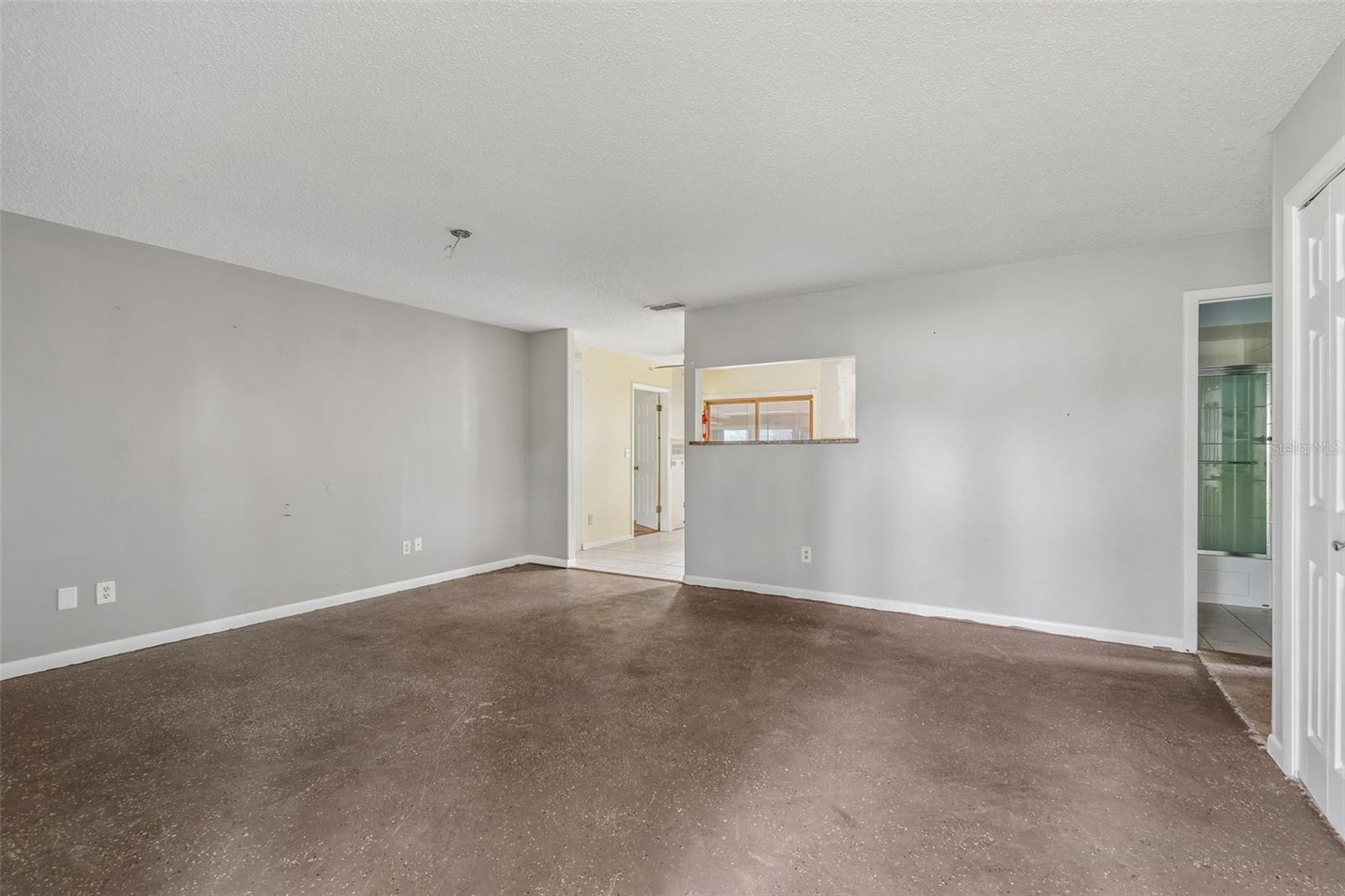 38621 NORTH AVE